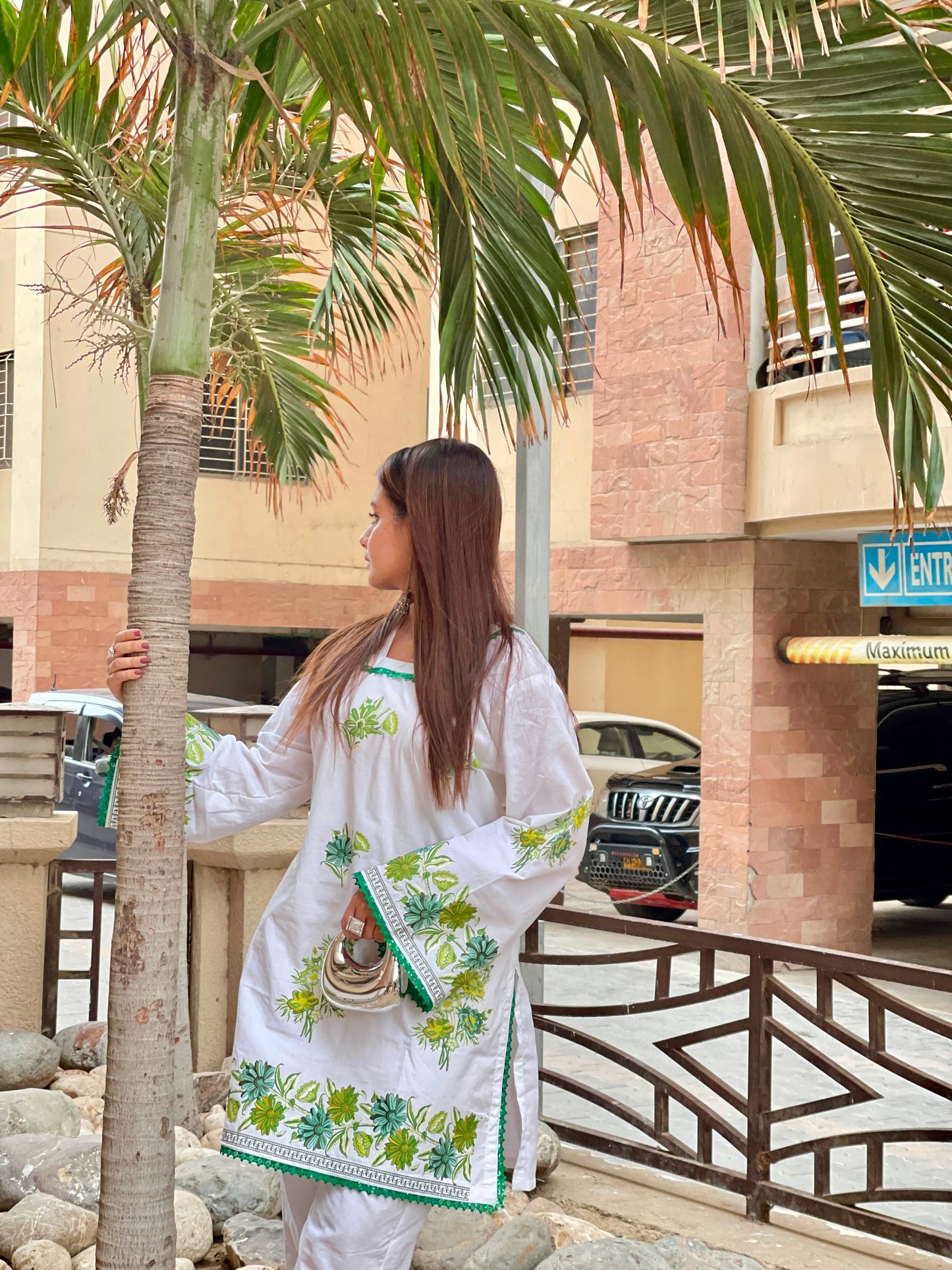 DTF Printed |  White Floral Textured Cotton Viscose  Kurti