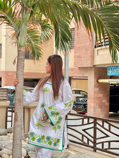 DTF Printed |  White Floral Textured Cotton Viscose  Kurti